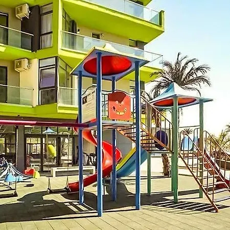 Apartament Amos Alezzi Mamaia Nord *