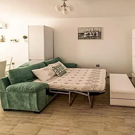 Amos Alezzi Mamaia Nord