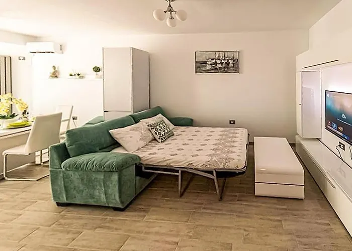 Amos Alezzi Mamaia Nord